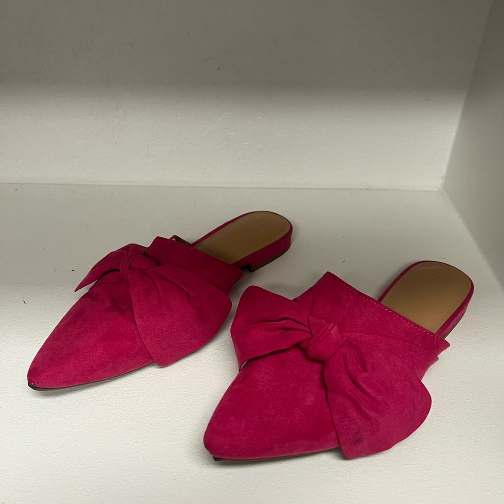 Pink bow top mules